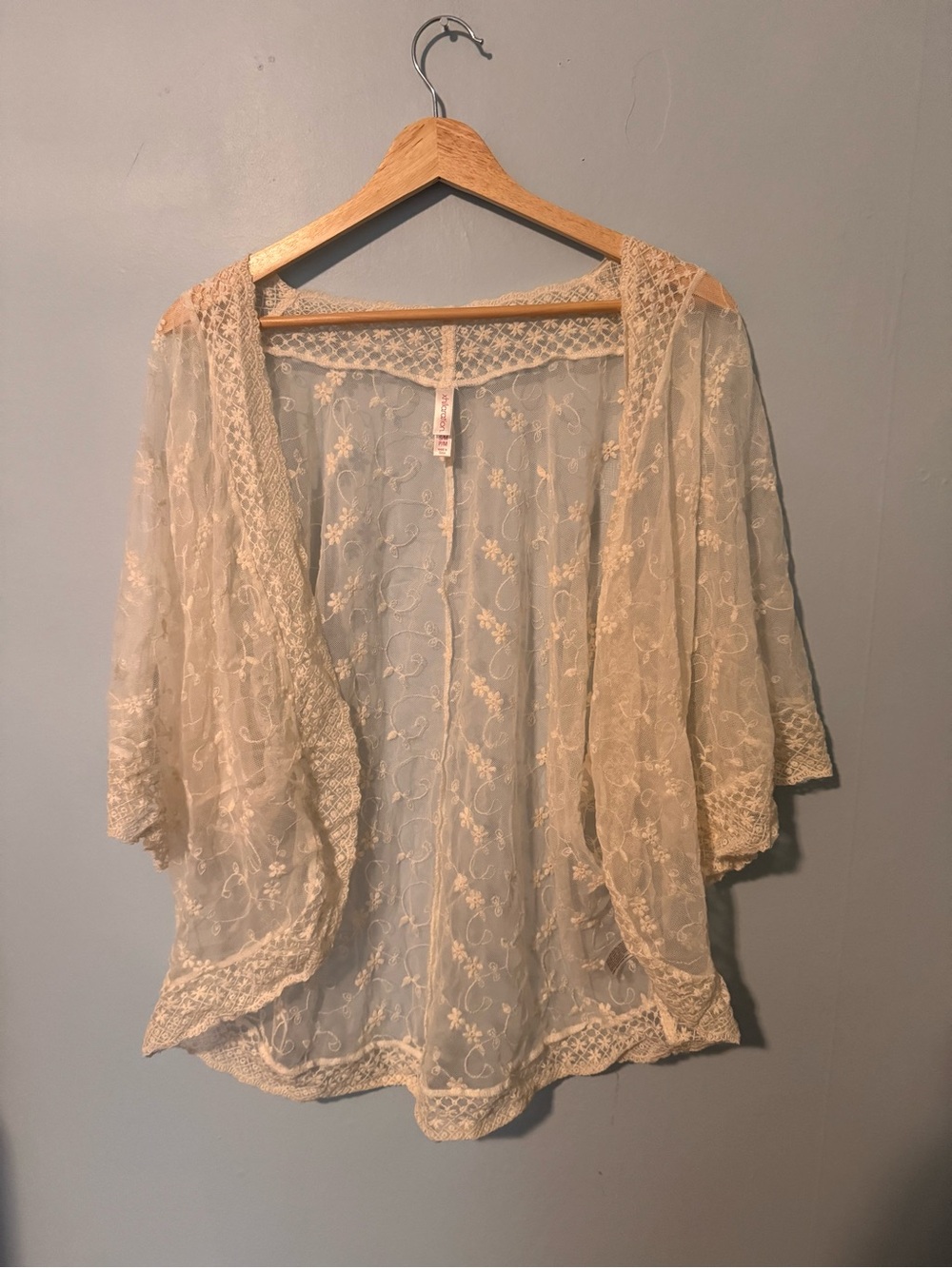 Xhilaration Cream Floral Sheer Lace Kimono Cardigan